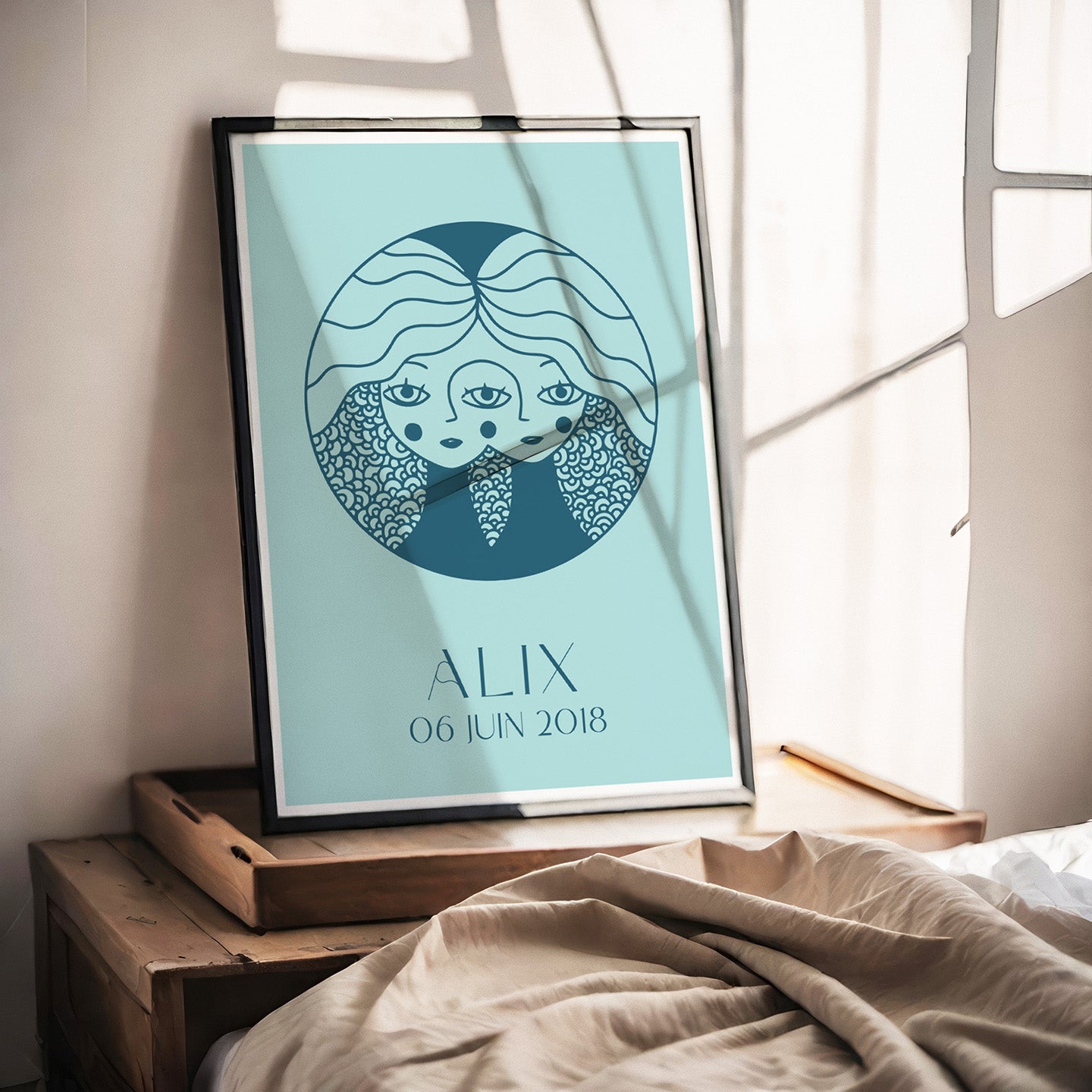 Affiche stylisée du visage du zodiaque avec traits organiques.