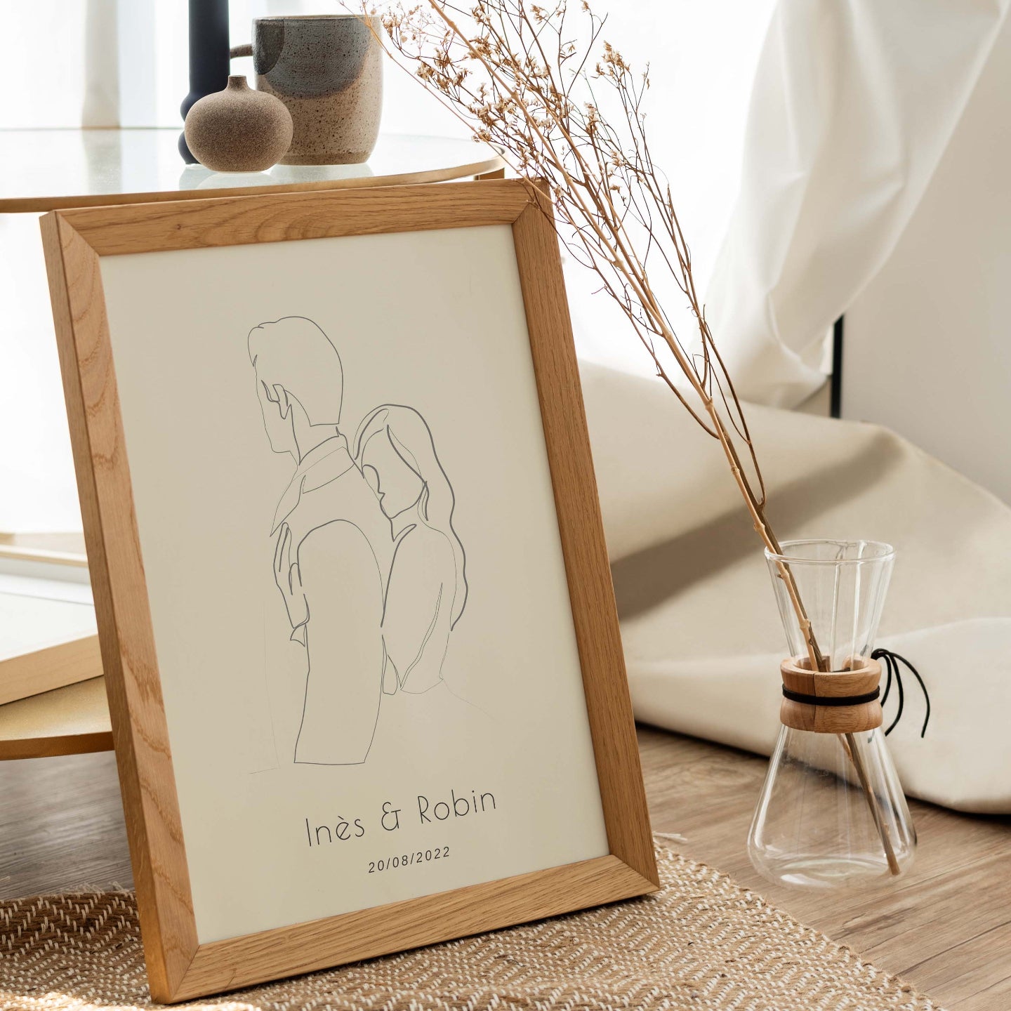 Affiche personnalisée de couple avec illustration romantique.