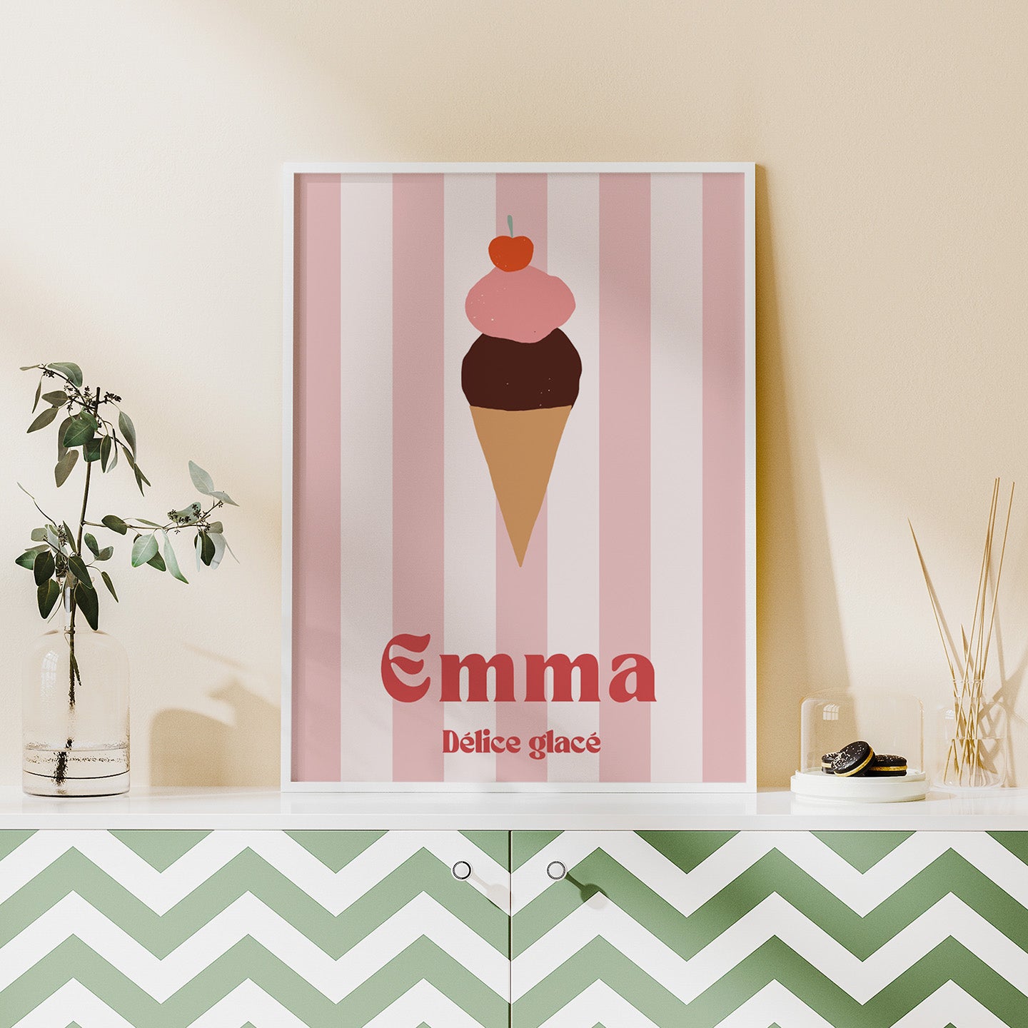 Affiche colorée de glaces avec des détails ludiques