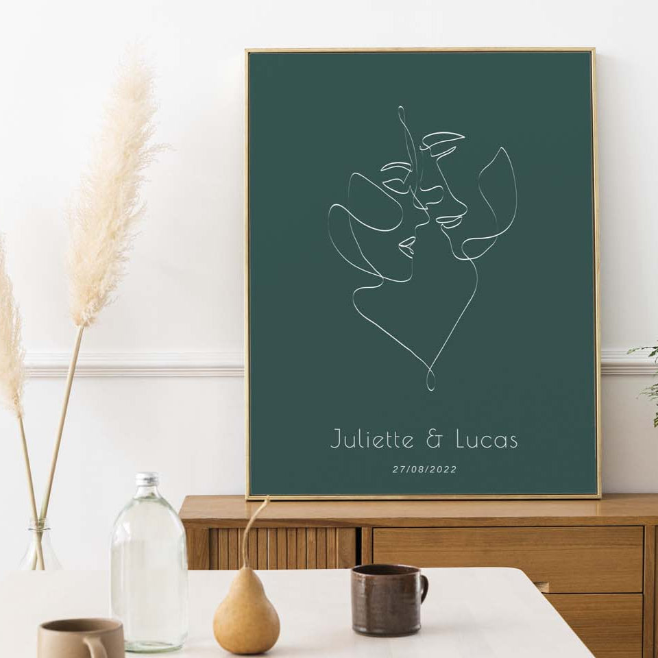Affiche personnalisée de couple avec illustration romantique.