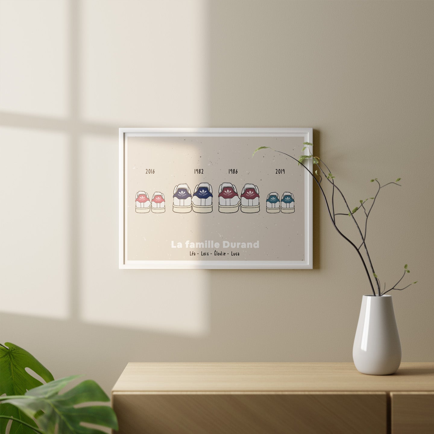 Affiche illustrant des baskets blanches sur fond clair.