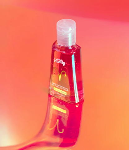Gel pour les mains avec motif Bélier sur fond clair.