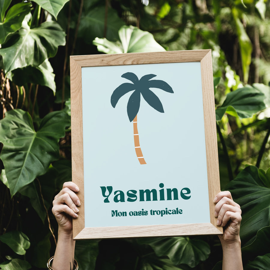 Affiche palmier avec motifs tropicaux sur fond clair
