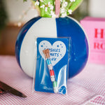 Capsules à mots doux avec un design transparent et élégant.