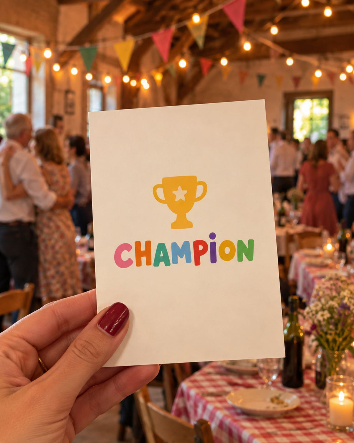 Carte personnalisée avec motif coloré pour célébrer les champions