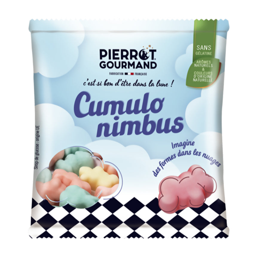 Trois sachets de guimauves en forme de nuage, vue de face.