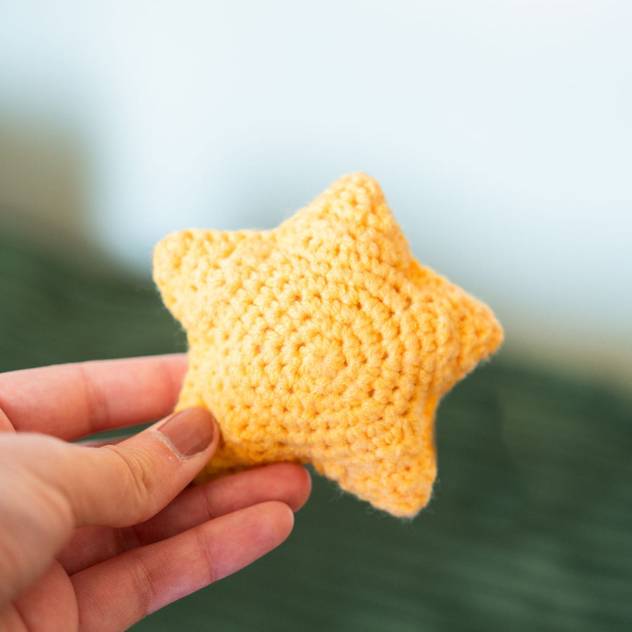 Étoile en crochet avec pancarte 'tu es ma star' en détail