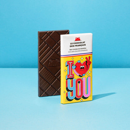 Tablette de chocolat avec inscription 'I love you' en relief