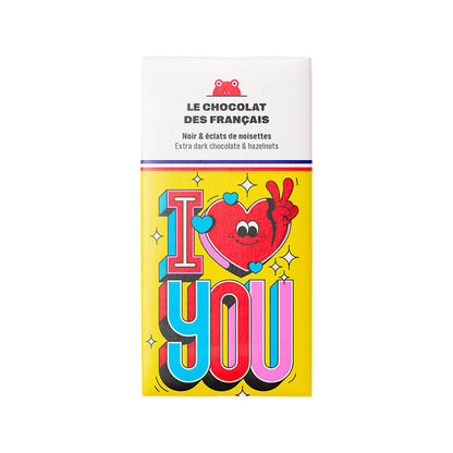Tablette de chocolat noir avec noisettes et message d'amour