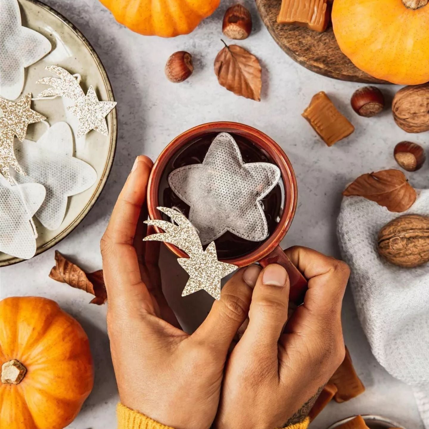 Sachet de thé vert au jasmin en forme d'étoile, cousu à la main
